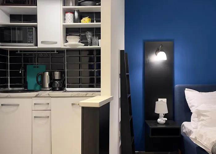 Hey Hey Hey Hey * Bukurešť