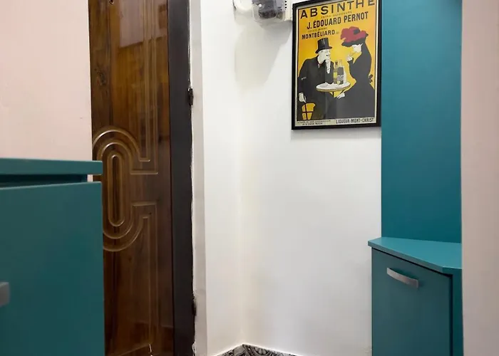 Hey Hey Hey Hey Apartment